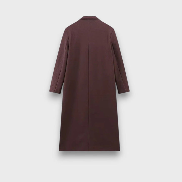 Oslaine – Maximalistyczny płaszcz wełniany o męskiej sylwetce